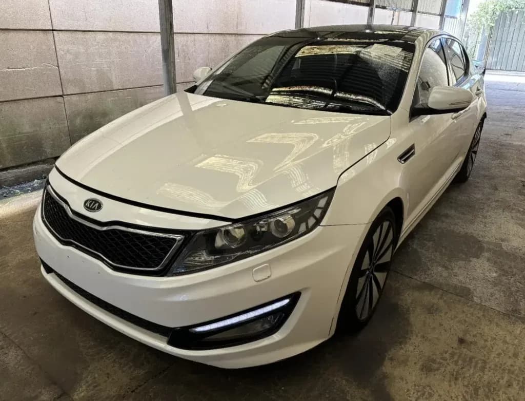 2011 Kia Optima Platinum 2.4 G4KJ - photo 4