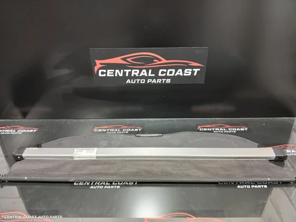 PARCEL_SHELF_CARGO_BLIND