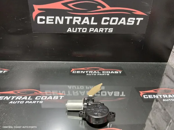 Left Front Window Reg/Motor