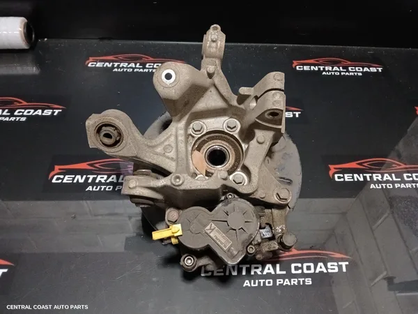 Right Rear Hub Assembly
