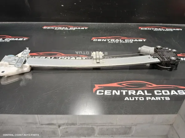 Left Front Window Reg/Motor