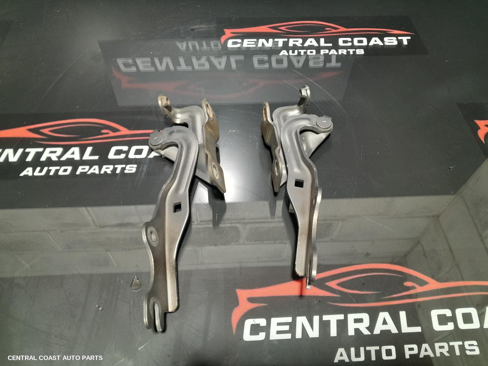 Bonnet Hinge Strut
