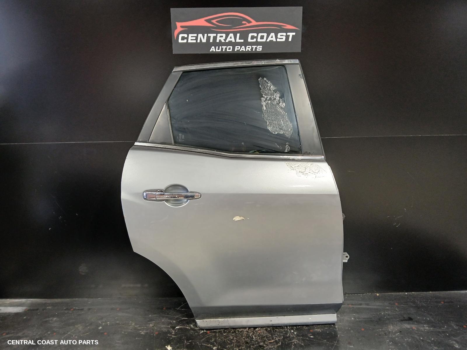 Right Rear Door Sliding