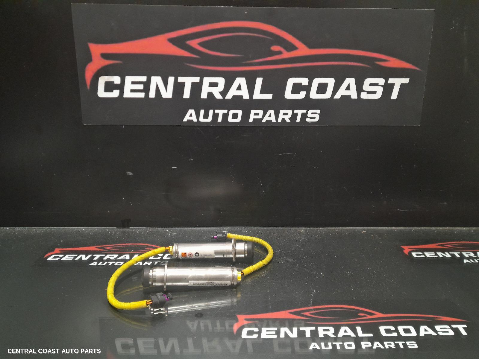 Bonnet Hinge Strut