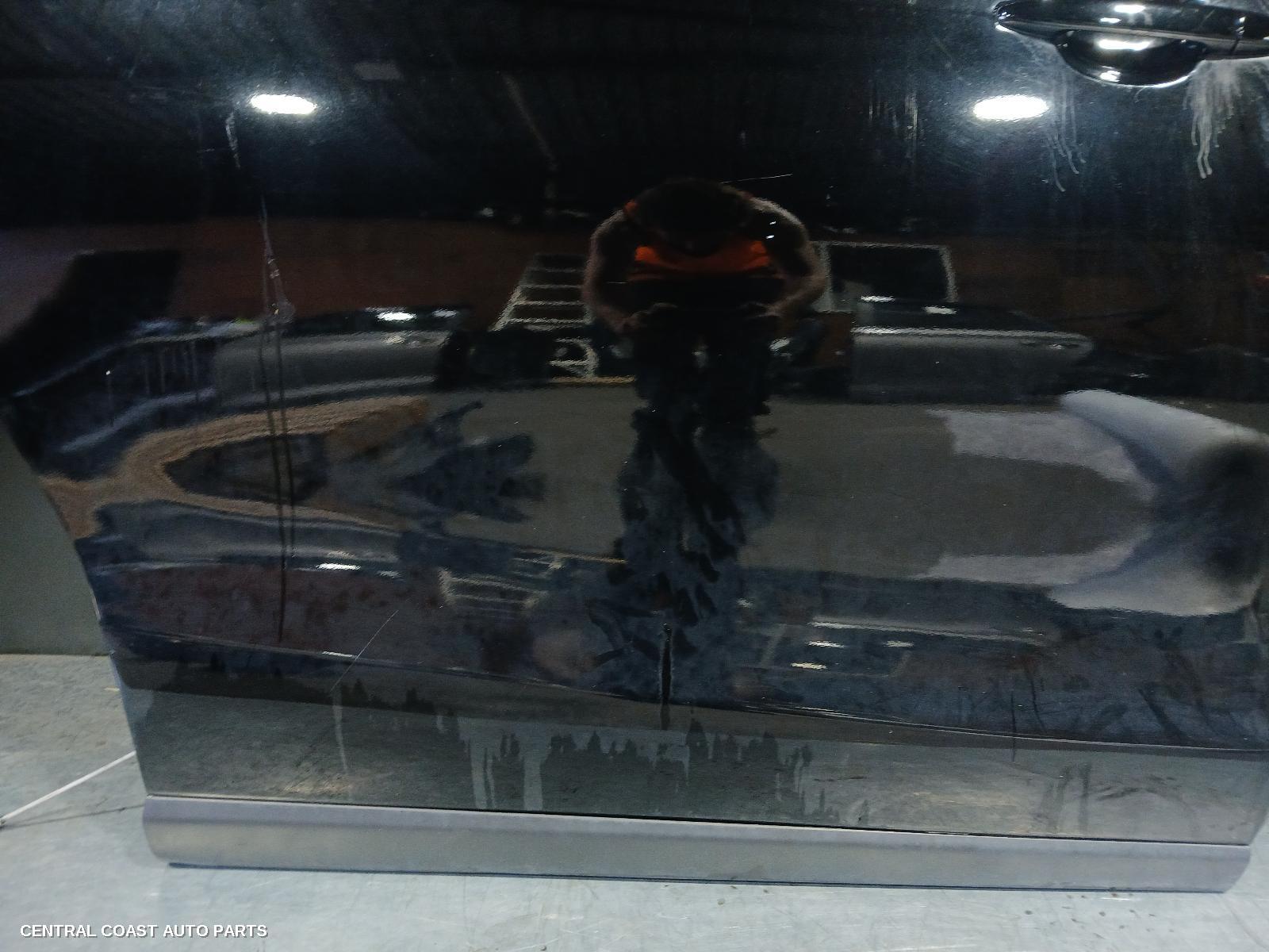 Right Rear Door Sliding