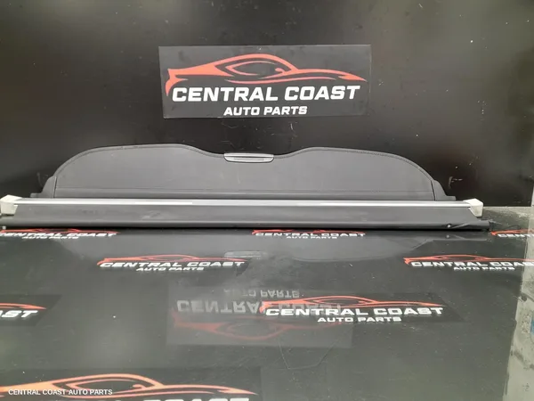 PARCEL_SHELF_CARGO_BLIND