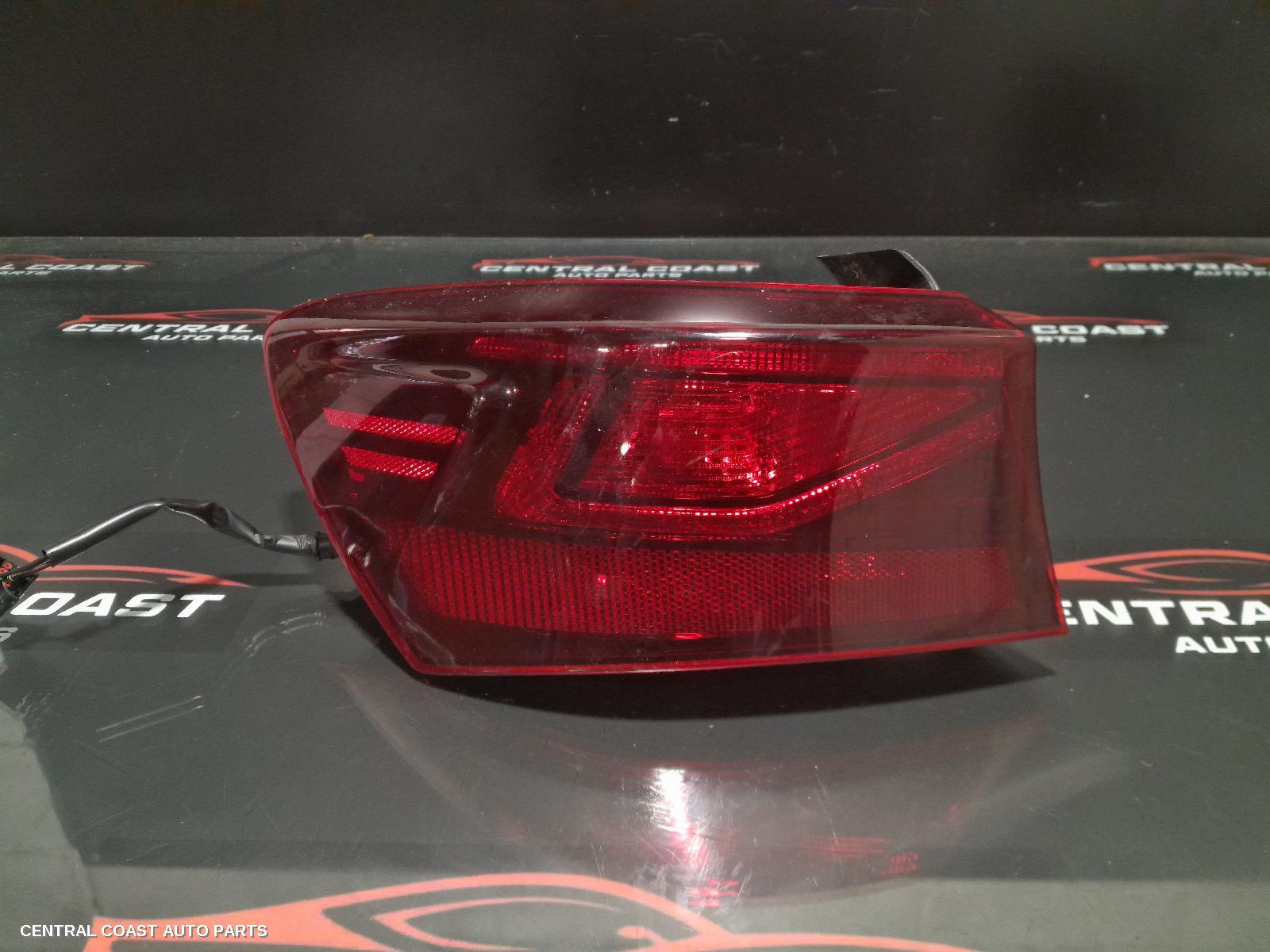 Left Taillight