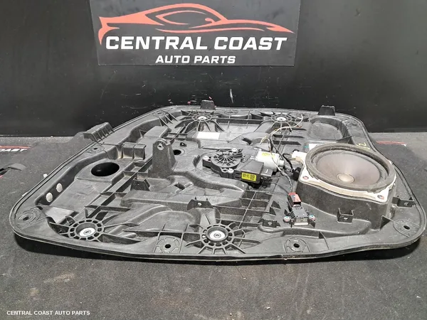 Right Front Window Reg/Motor