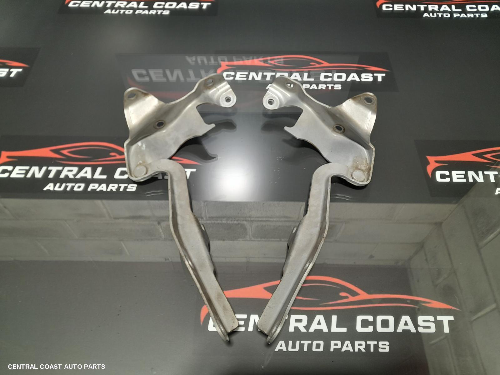 Bonnet Hinge Strut