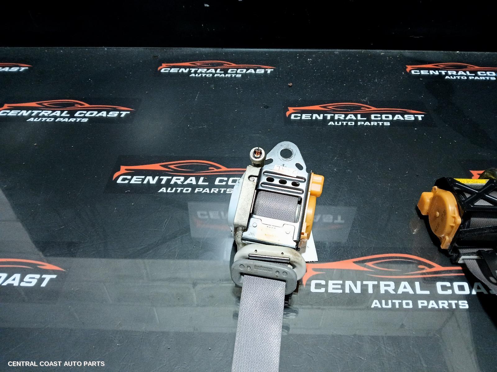Seatbelt Stalk