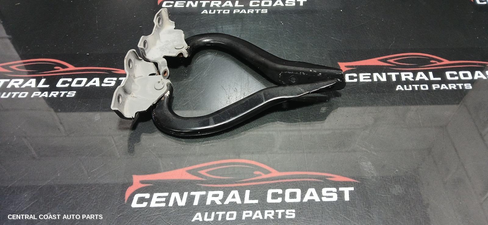 Bonnet Hinge Strut