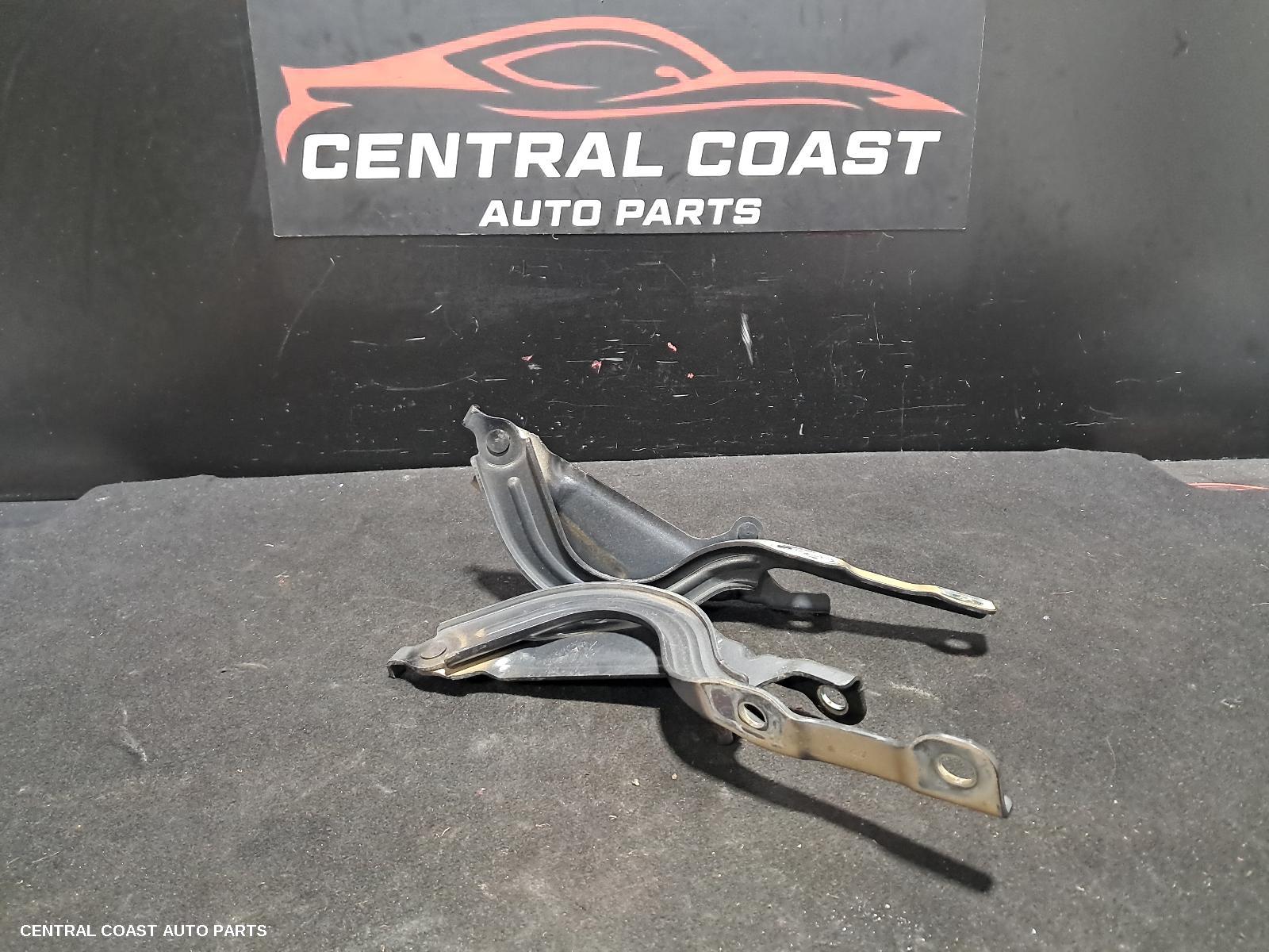 Bonnet Hinge Strut