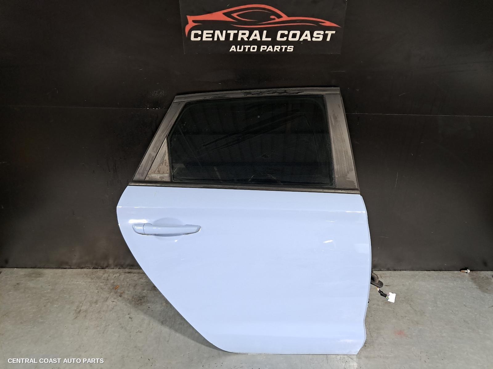 Right Rear Door Sliding