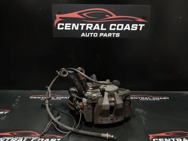 Right Front Hub Assembly