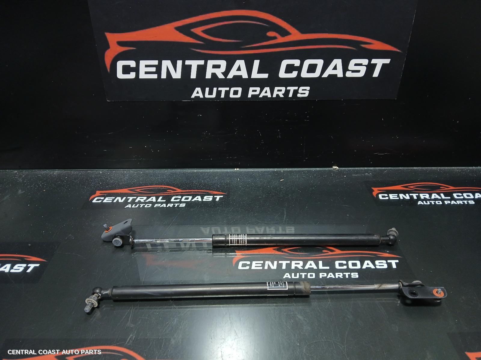 Bonnet Hinge Strut