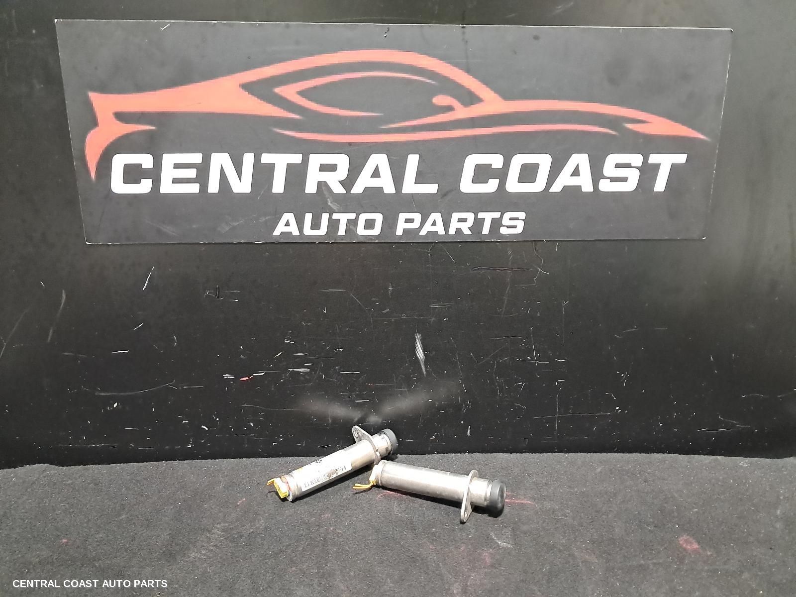 Bonnet Hinge Strut