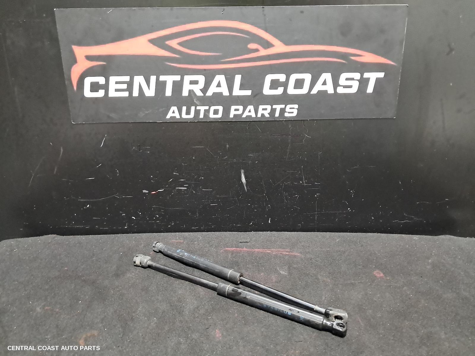 Bonnet Hinge Strut