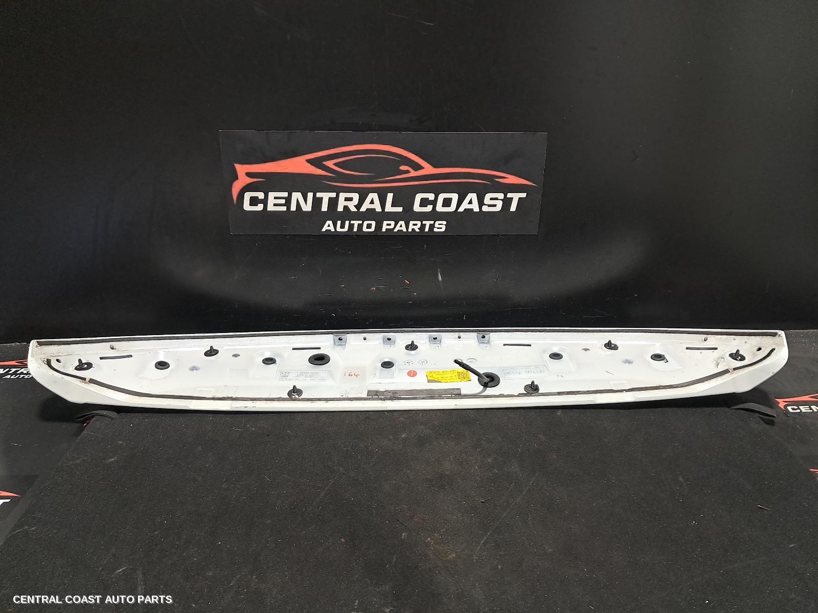 Rear Spoiler