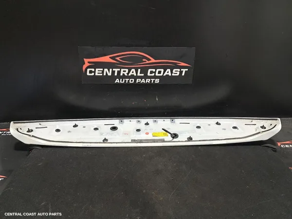 Rear Spoiler