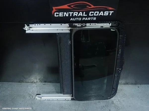 Roof Glass/Sunroof/T