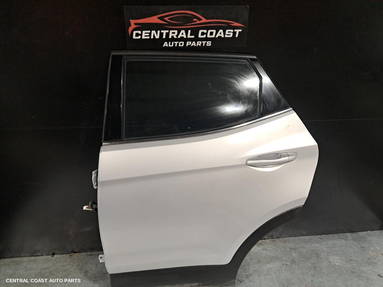 Left Rear Door Sliding