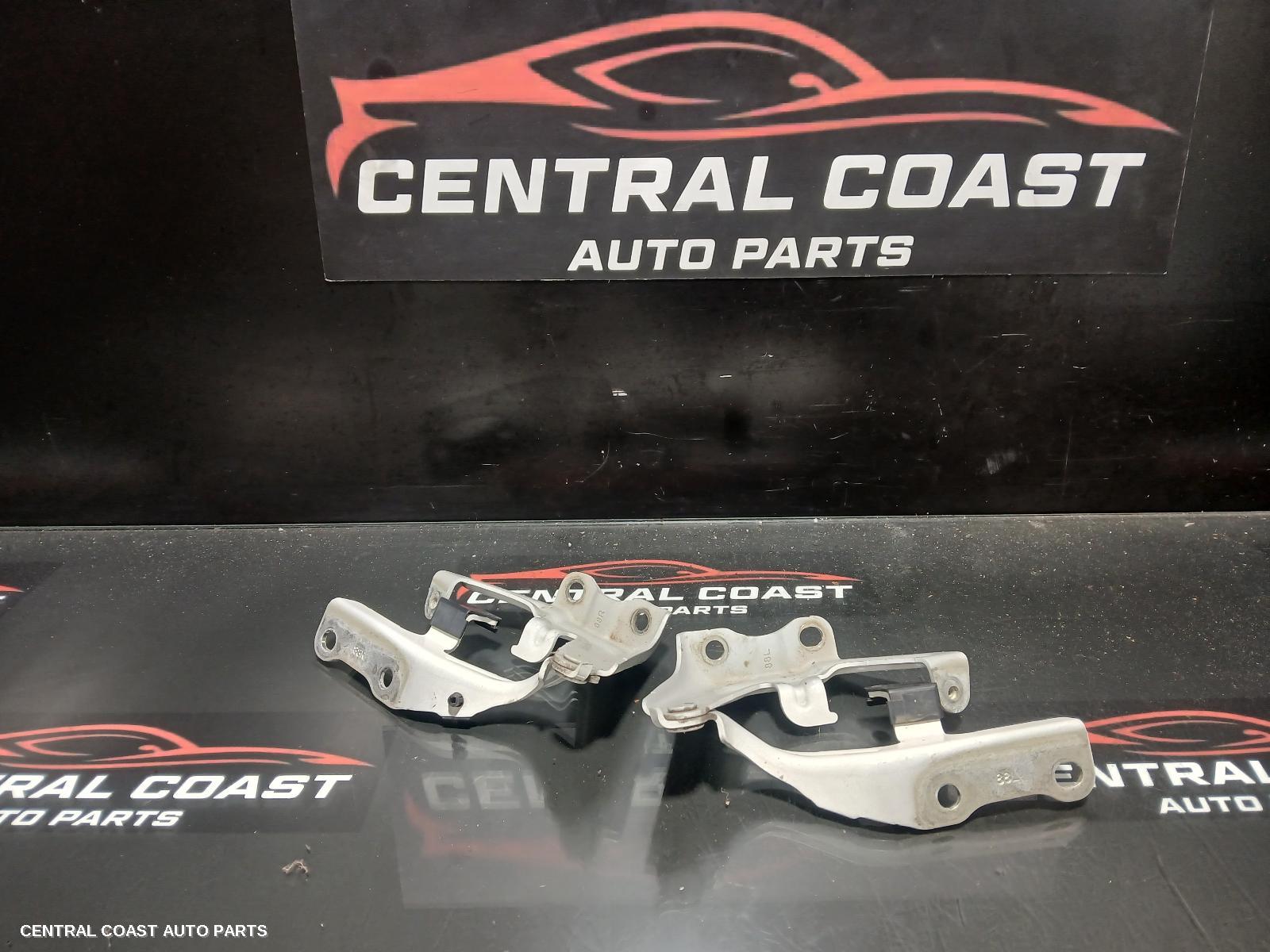 Bonnet Hinge Strut