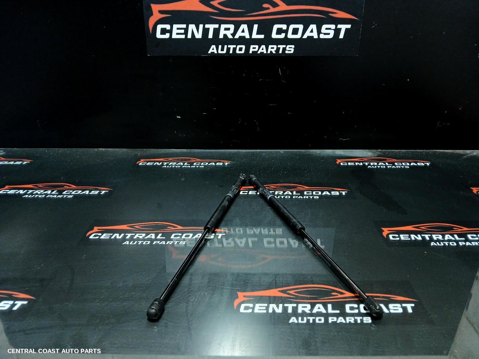 Bonnet Hinge Strut