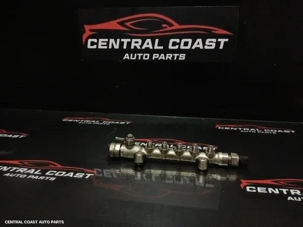 Injection Rail