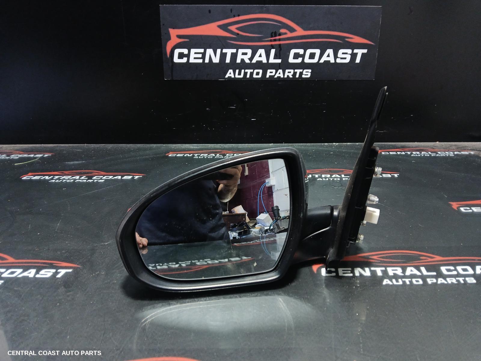 Left Door Mirror