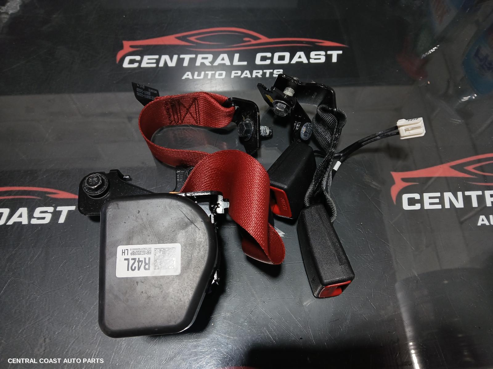 Seatbelt Stalk