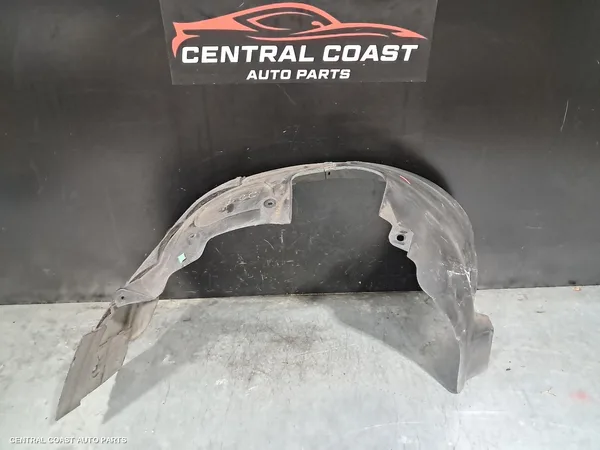 Right Guard Liner