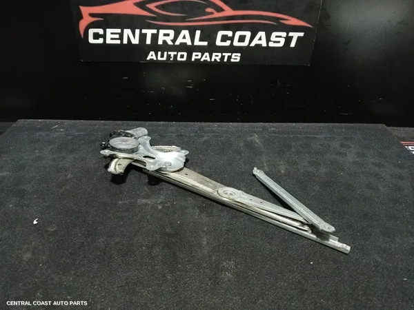 Right Front Window Reg/Motor