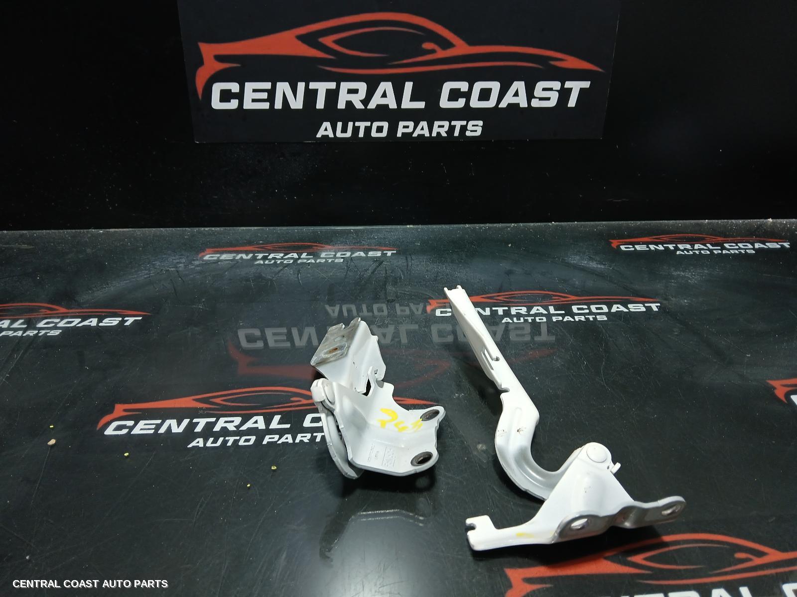 Bonnet Hinge Strut