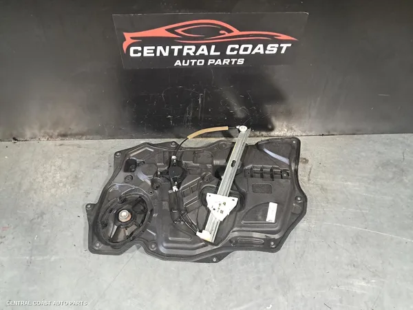 Left Front Window Reg/Motor