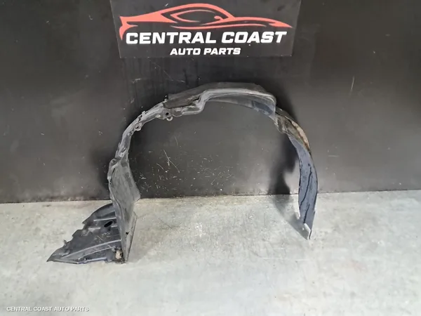 Right Guard Liner