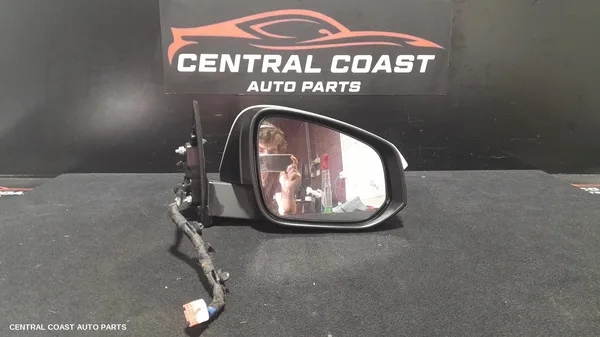 Right Door Mirror