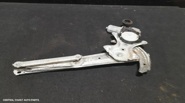 Left Front Window Reg/Motor