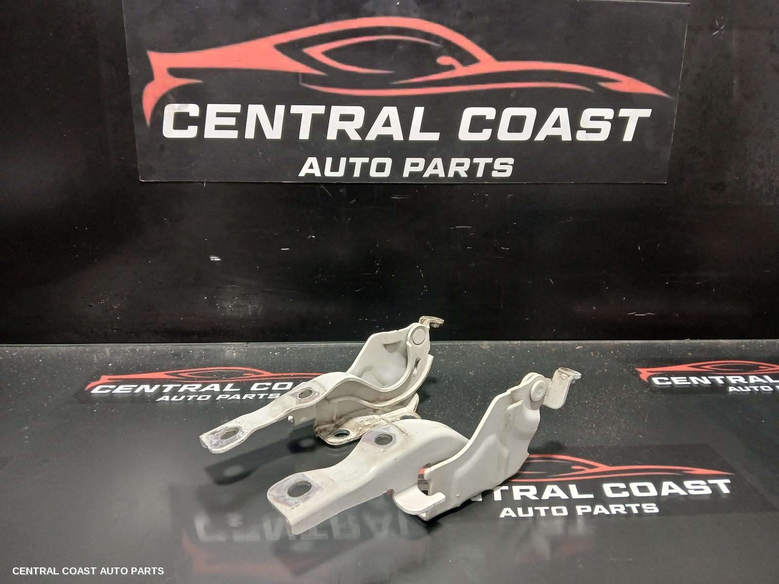 Bonnet Hinge Strut