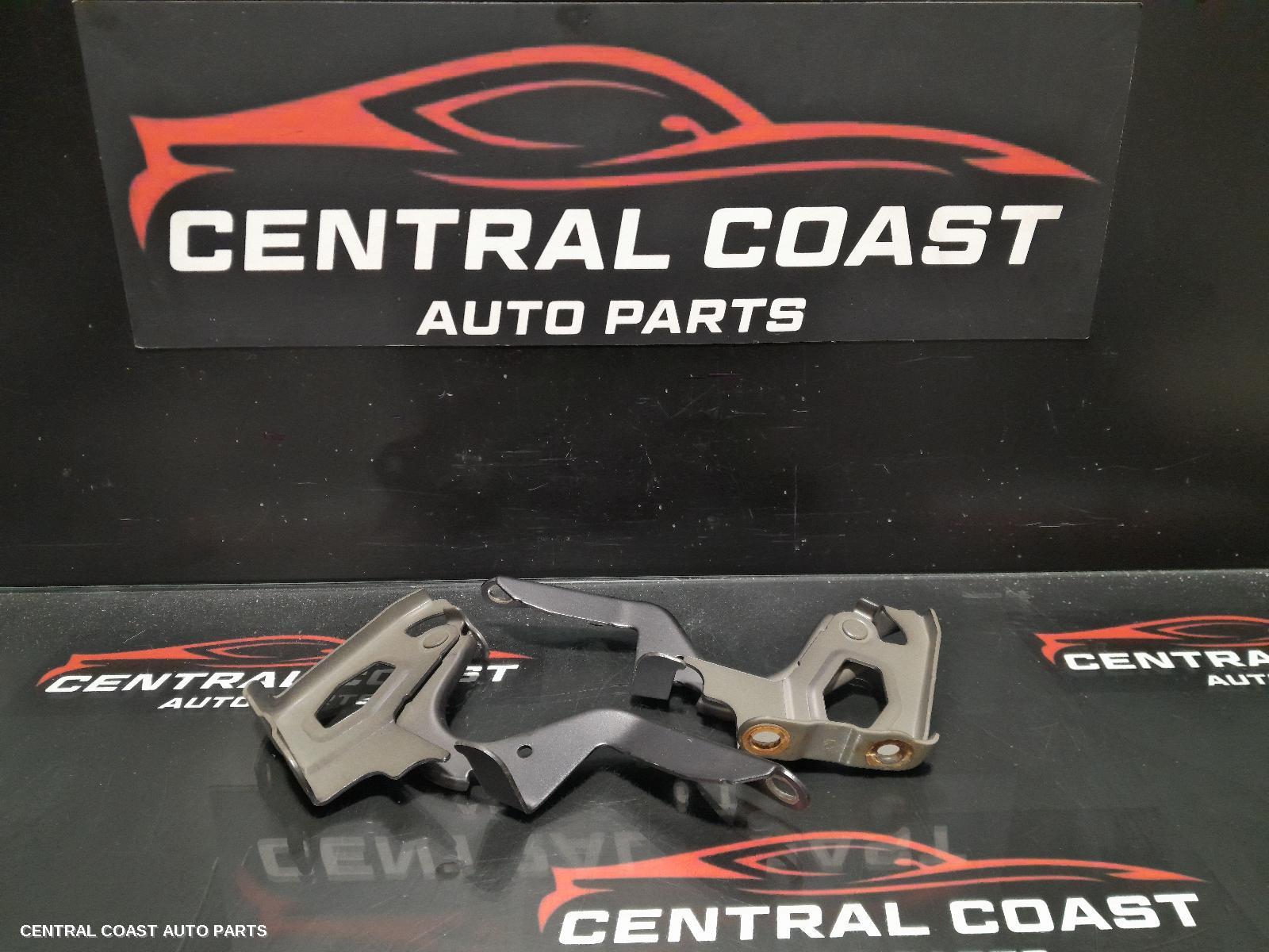 Bonnet Hinge Strut