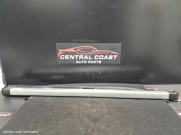 PARCEL_SHELF_CARGO_BLIND