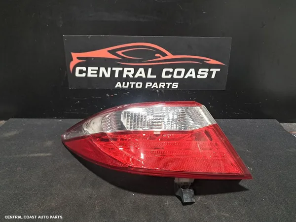 Left Taillight
