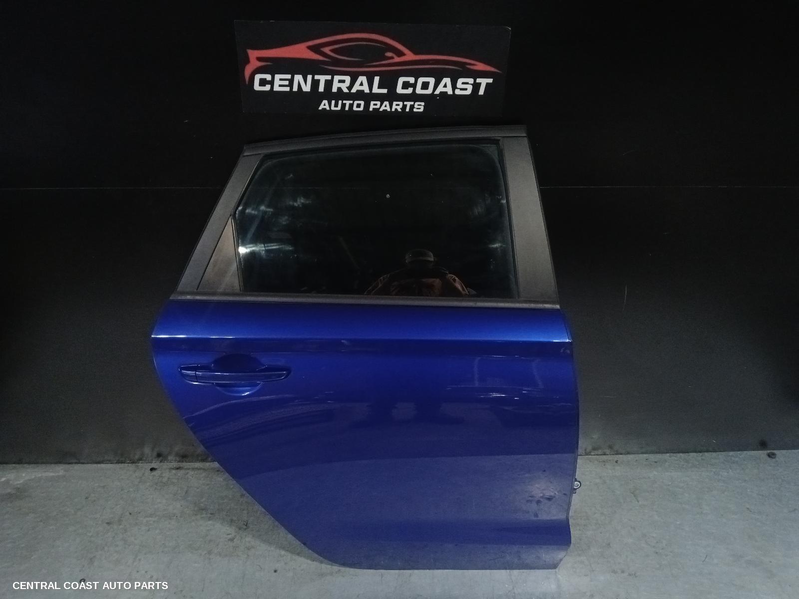Right Rear Door Sliding