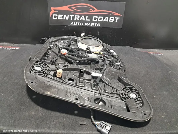 Left Front Window Reg/Motor