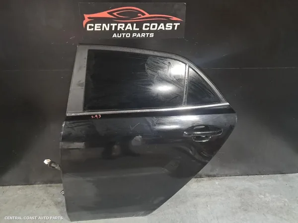 Left Rear Door/Sliding