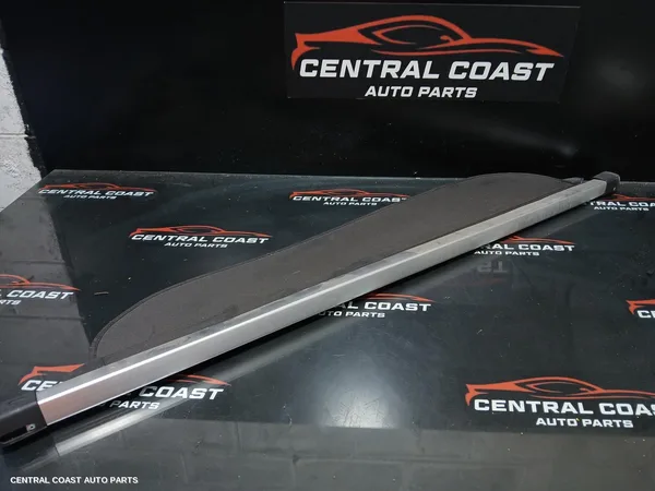 PARCEL_SHELF_CARGO_BLIND