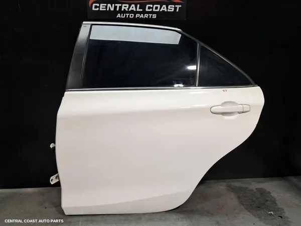 Left Rear Door/Sliding