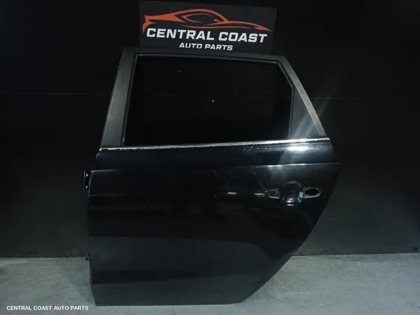 Left Rear Door/Sliding