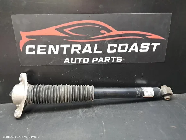 Right Rear Strut