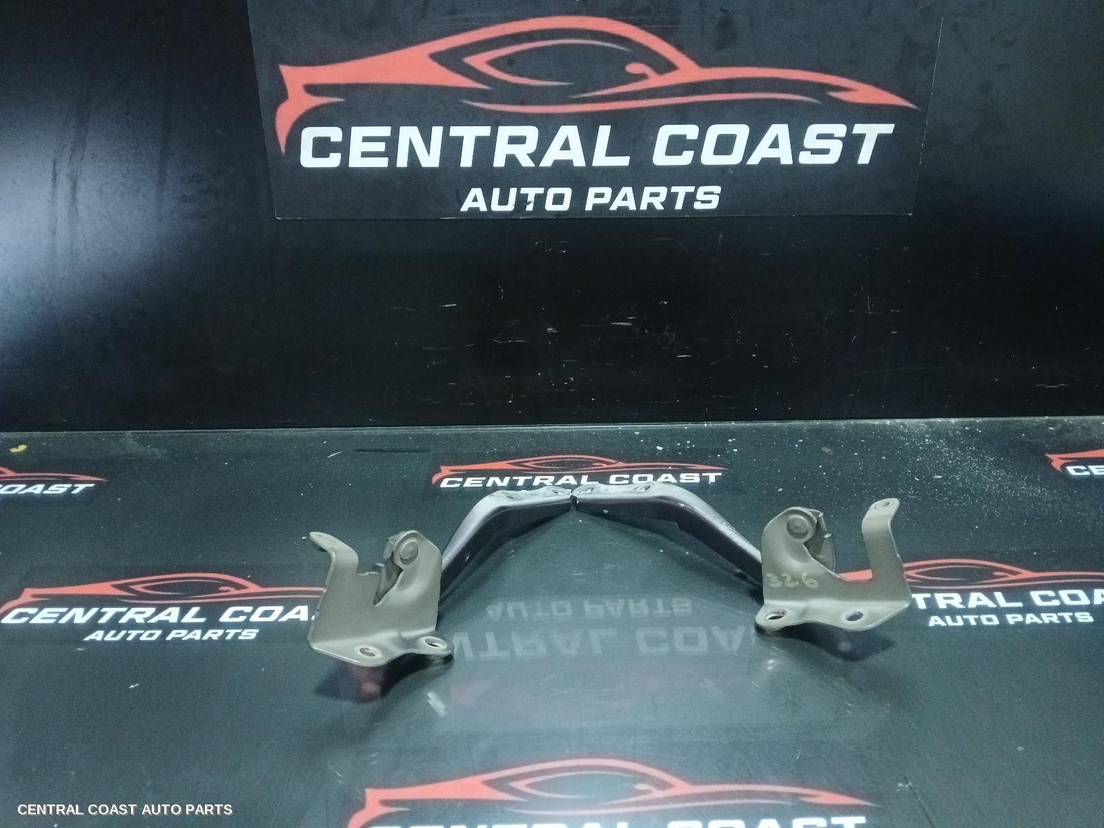 Bonnet Hinge Strut