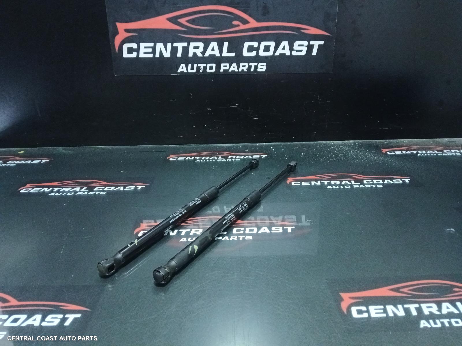 Bonnet Hinge Strut
